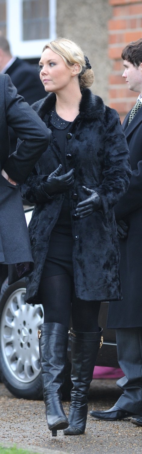 Charlie Brooks - FMBs #J70OwlMu