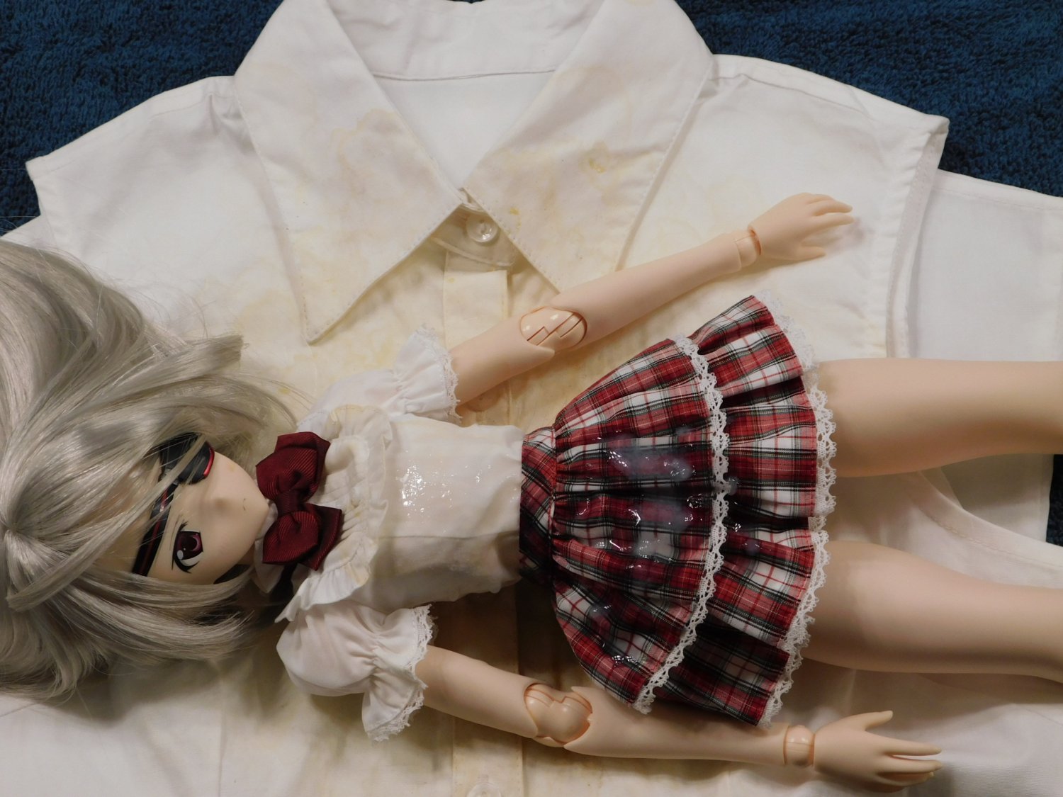 Laura Outfit 02 Doll Bukkake #aafnXgwq