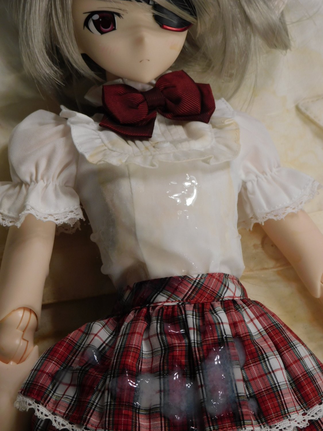Laura Outfit 02 Doll Bukkake #rDVckrT8