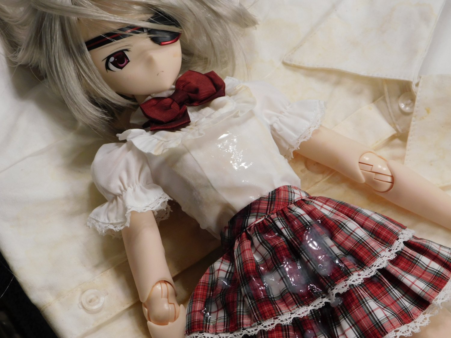 Laura Outfit 02 Doll Bukkake #srAbEHCV