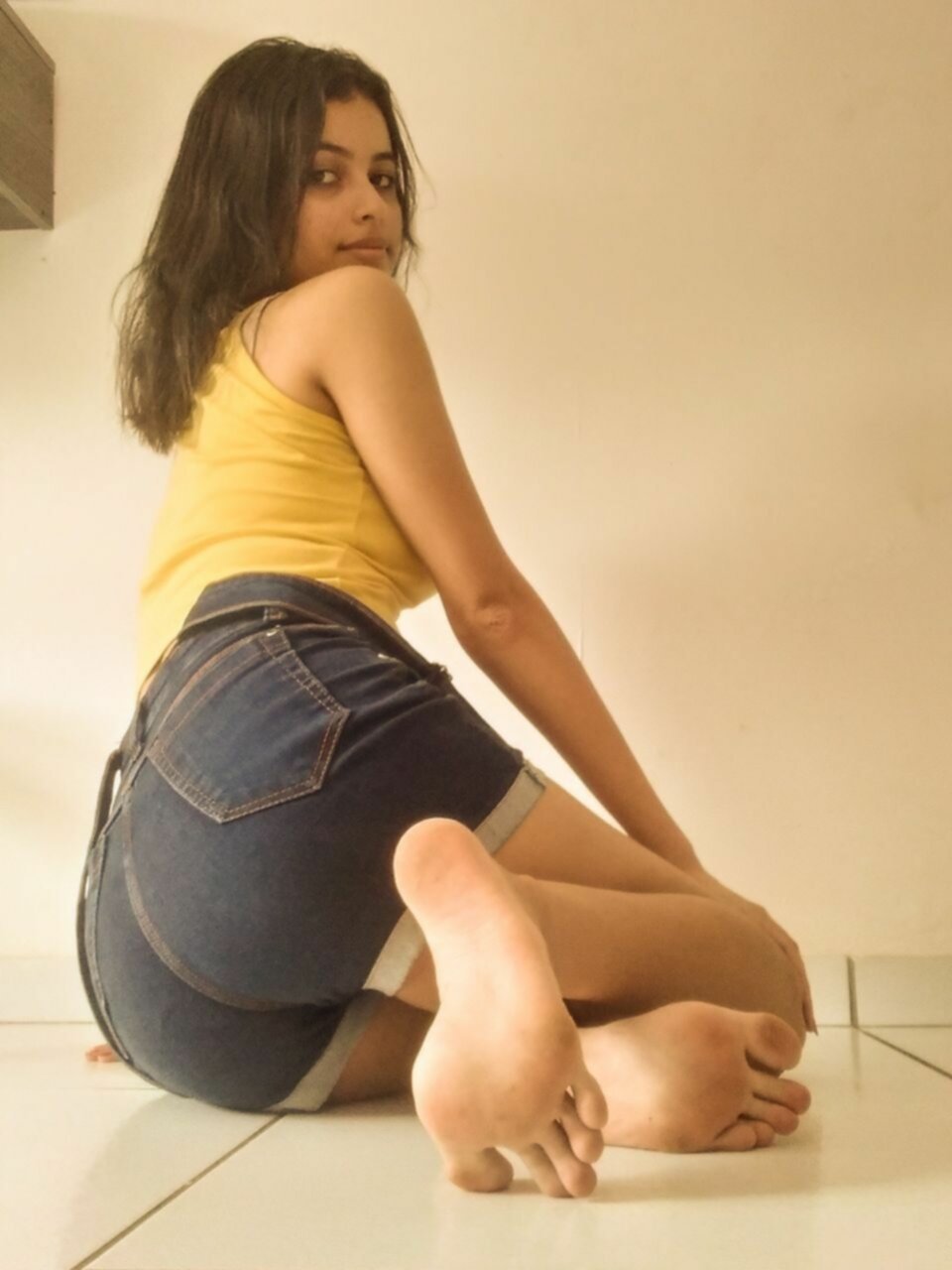 Cuck’s Gf’s Delicious Feet #Fnwq03DF