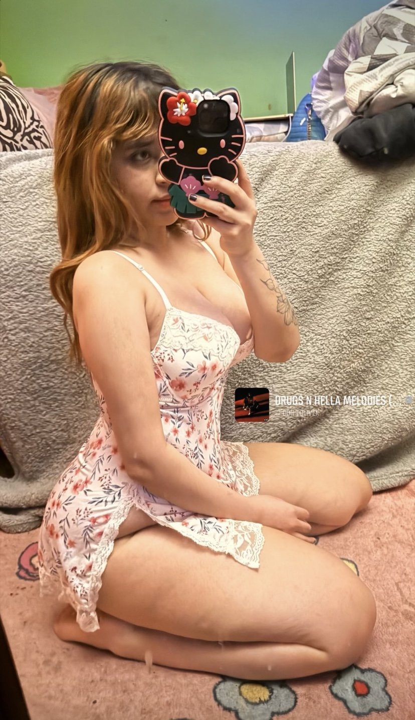 FB Latina PAWG Slut enjoys showing her body off… #avTdJx9U
