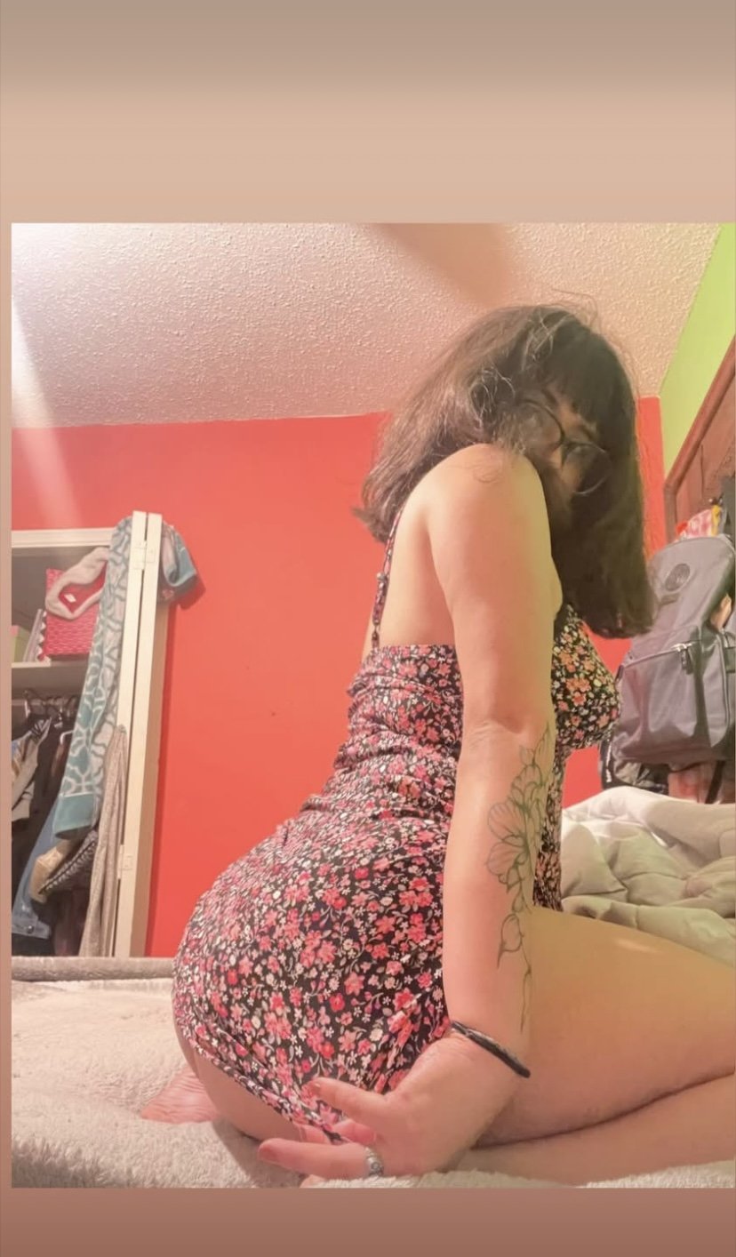 FB Latina PAWG Slut enjoys showing her body off… #vjf2vggV